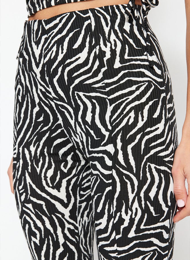 trendyol Black Zebra Patterned Slit Detail High Waist Straight Stretch Knitted Trousers - Image 3