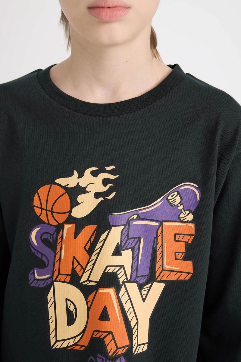 ديفاكتو طقم بيجاما اولادي قصة عادية وكم طويل - قطعتين - Image 4