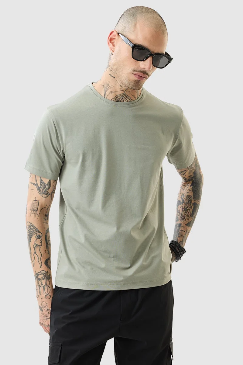 سنيتش تيشيرت أخضر مريمي بقصة ضيقة ومرونة