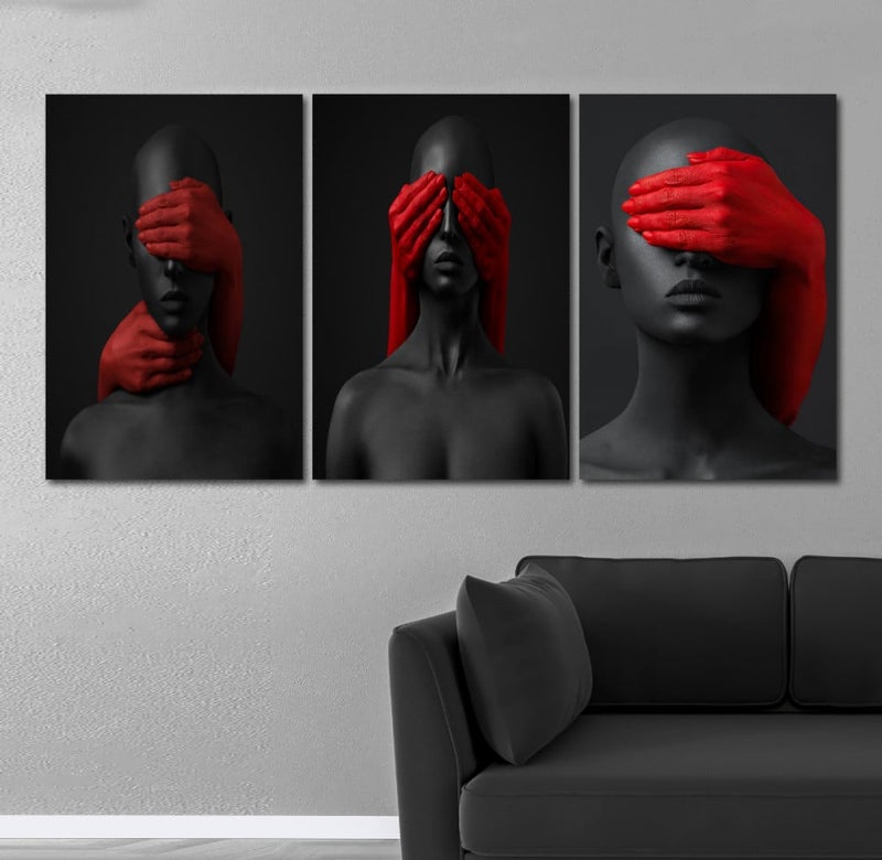 ماركتنا ثلاث لوحات قماشية بتصميم المرأة مع برواز مجوف مقاس (150×70) ثلاث قطع - Image 1