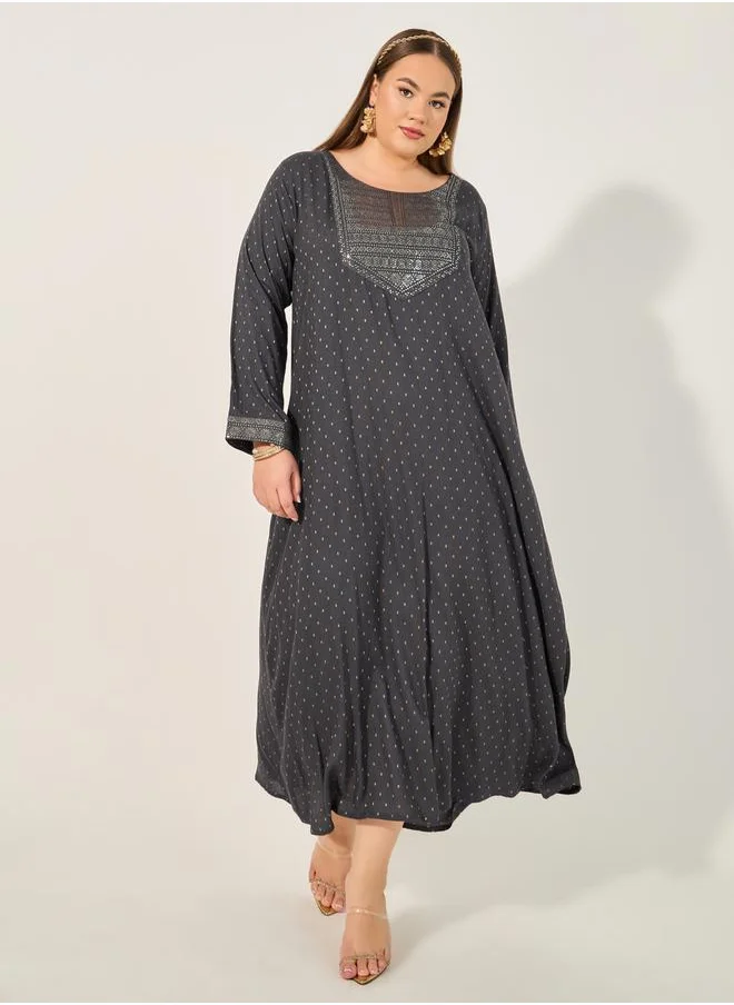 ستايلي Embroidered Round Neck A-Line Jalabyia