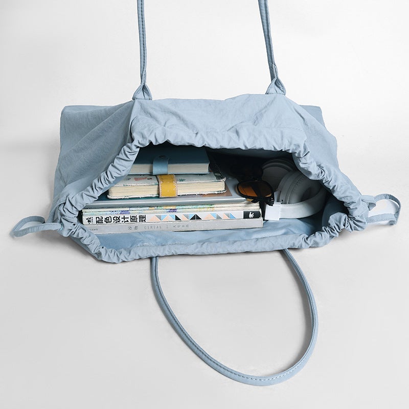 Minimalist Large-Capacity Nylon Lightweight Drawstring Shoulder Tote Bag Commuting Casual Mommy Bag Travel Bag - Image 5