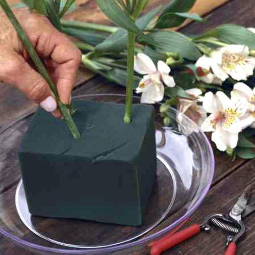 NKB Traders Floral Foam Wet Bricks for Flowers Arrangement and Decoration Standard Pack of 2  - Image 2