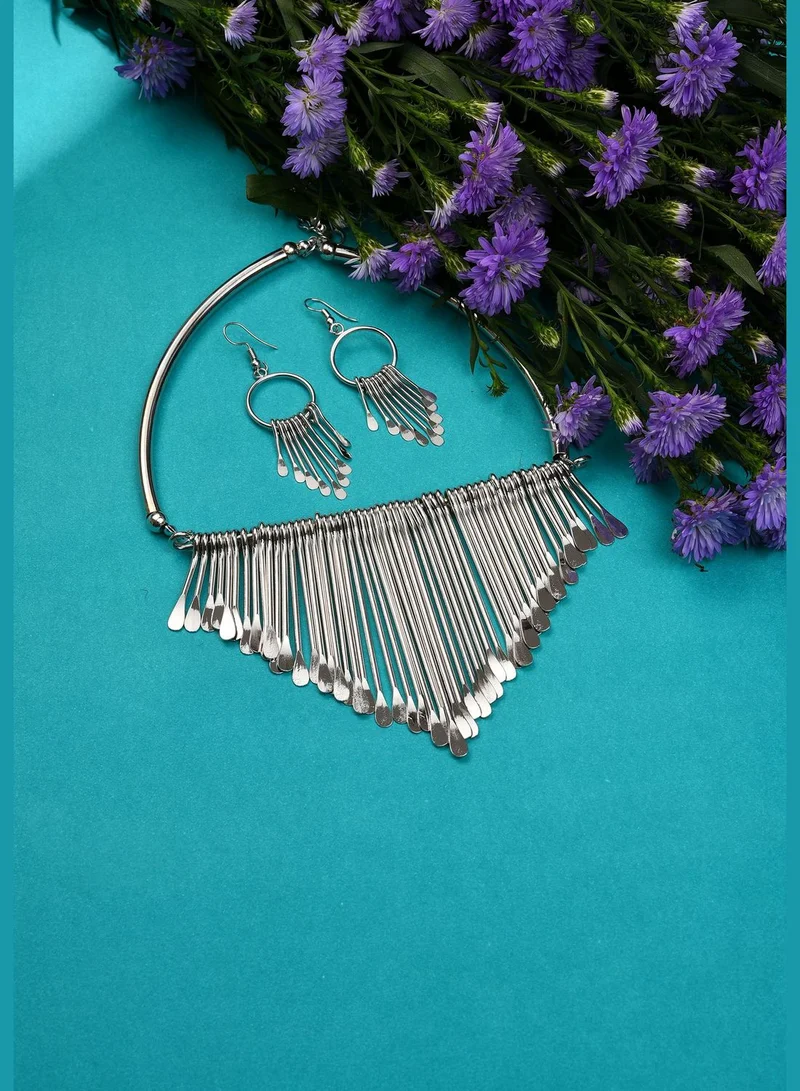 SOHI Silver Plated Designer Necklace and Earring Set