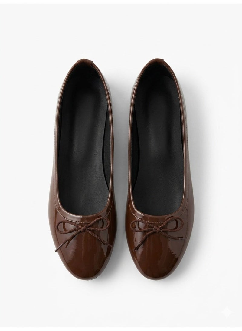 OG Women’s Classic Brown glossy  Ballerina Flats – Patent Leather Look with Bow Detail - Image 4