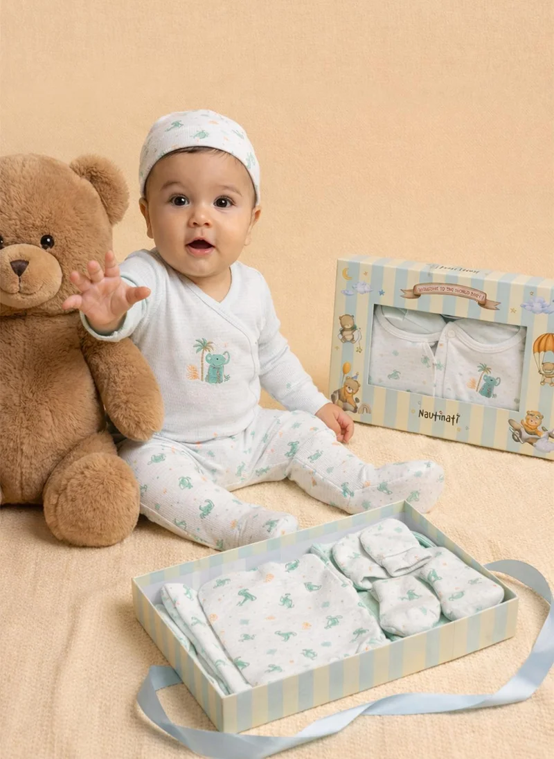 نوتيناتي Nautinati Baby Boys' 100% Cotton White Graphic Printed 5-pieces Gift Set