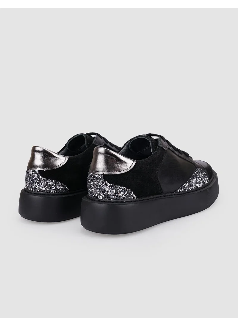 Cabani 100% Genuine Leather Black Sequin Detailed Lace-Up Women's Sneakers