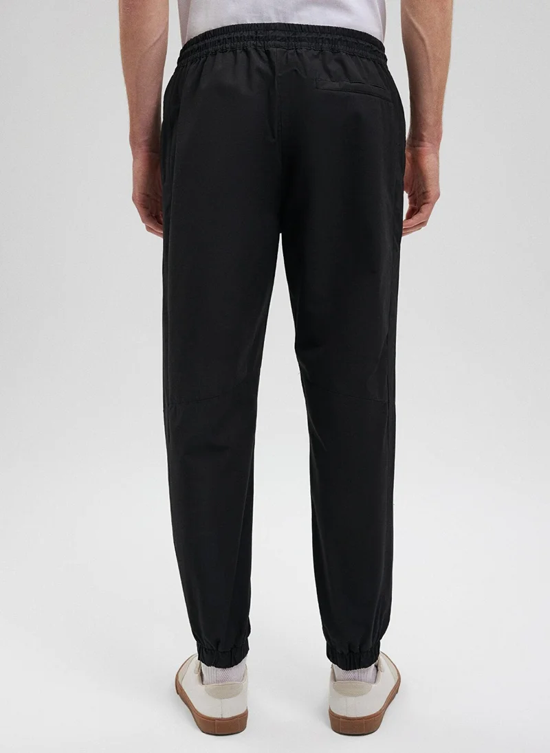 مافي Black Jogger Pants