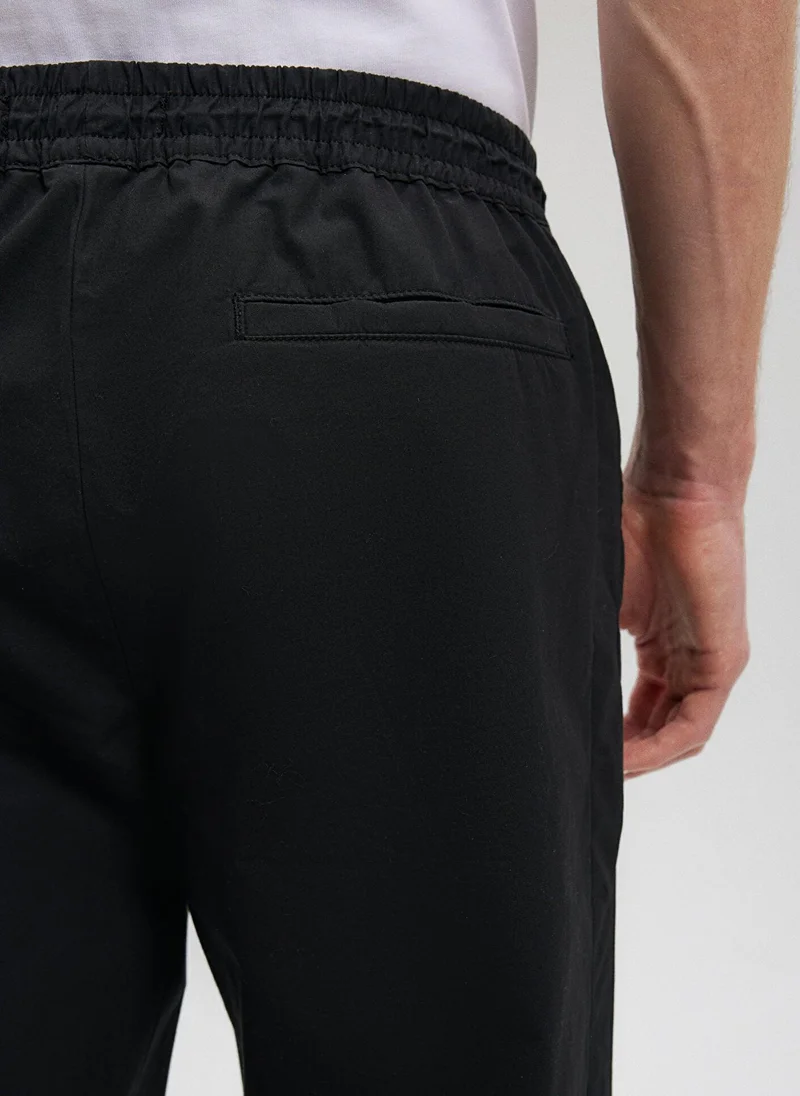 مافي Black Jogger Pants