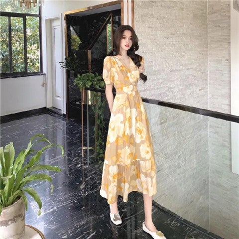 Summer New Hepburn Style Salted Sweet Long Dress V-Neck Fairy Mori Style Sweet Floral Dress for Children 157 yellow