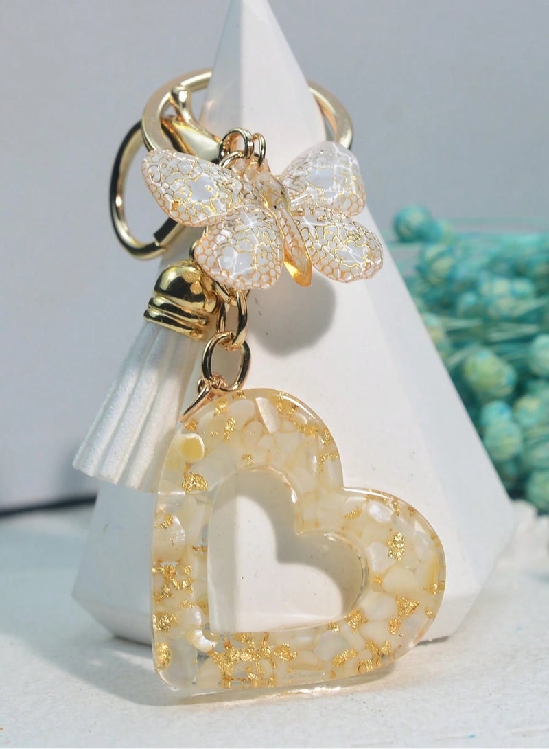 Keychain with Heart Shape and Clasp, Adorned with Abalone Shell Pendant - Image 3
