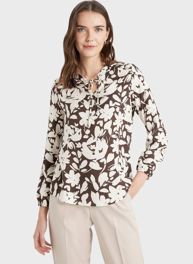 ديفاكتو Regular Fit Crew Neck Long Sleeve Blouse