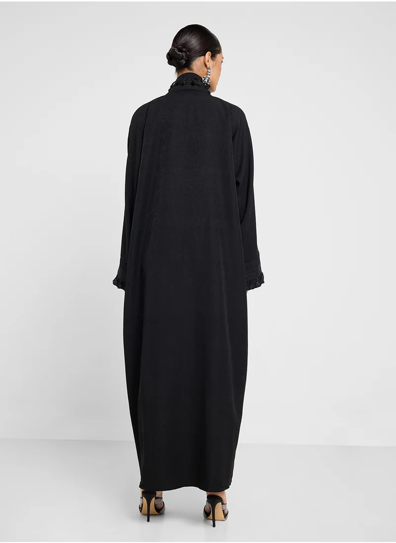 hayas closet Lace Detailed Flared Sleeve Abaya