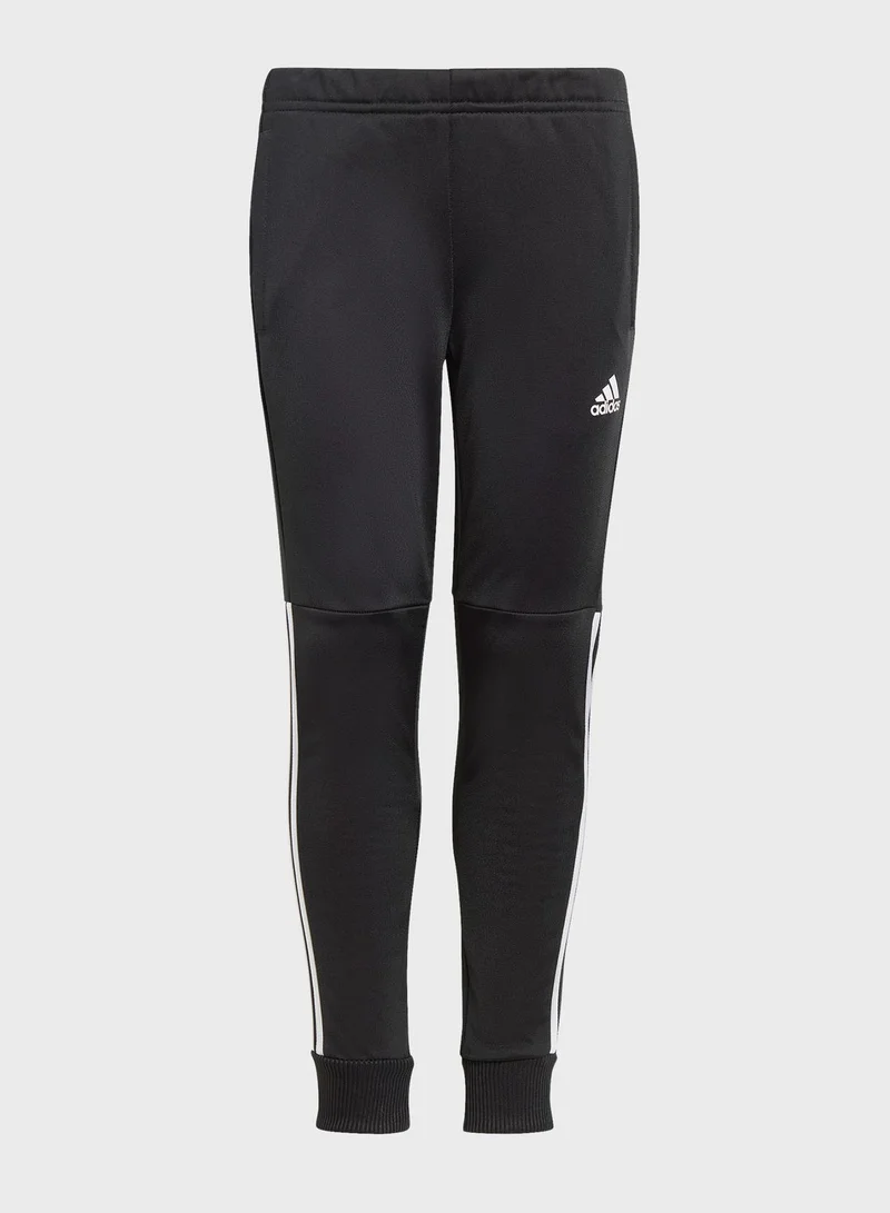adidas بدلة رياضية تيبيريو للأطفال الصغار