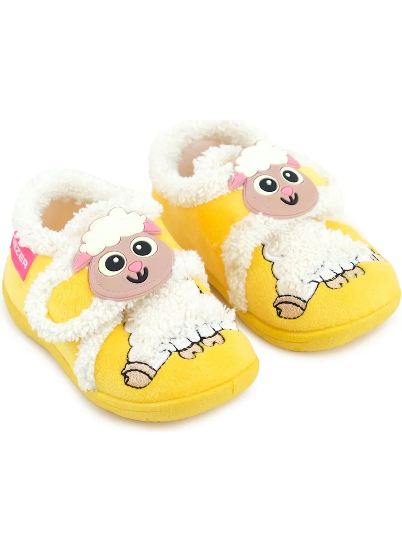 جيزر Bebe Girl's Winter Velcro Adjustable Daily School Nursery Slippers Shoes