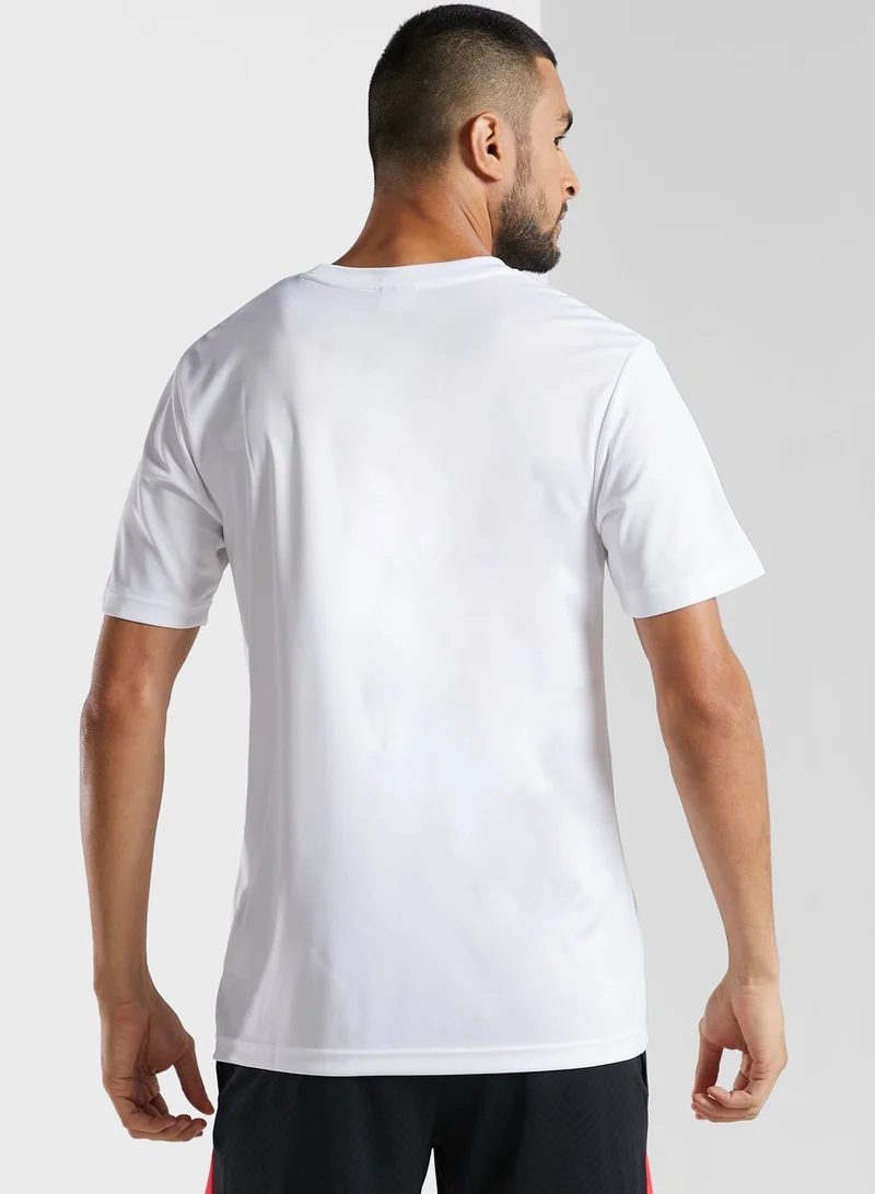 Nike Nsw Repeat Swoosh T-Shirt