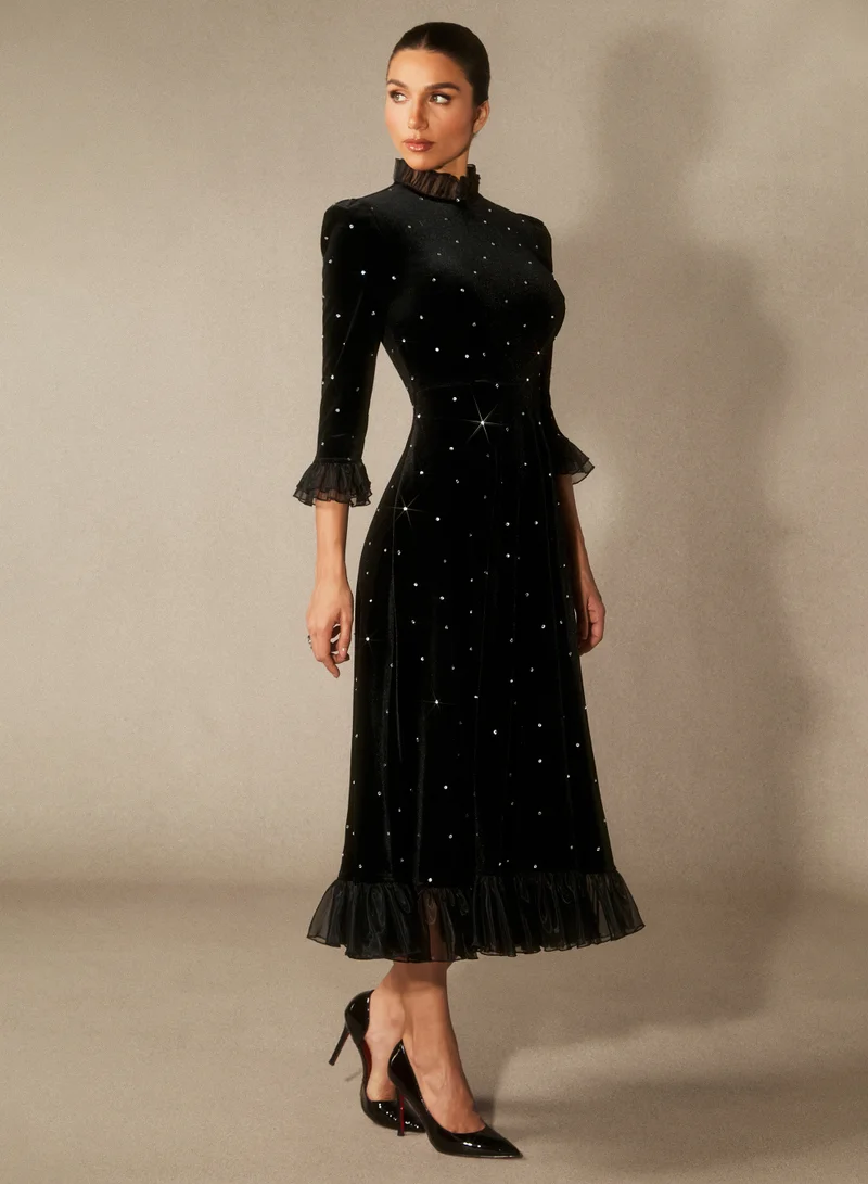 سنفير Jolie Diamante Ruffle Velvet Maxi Dress