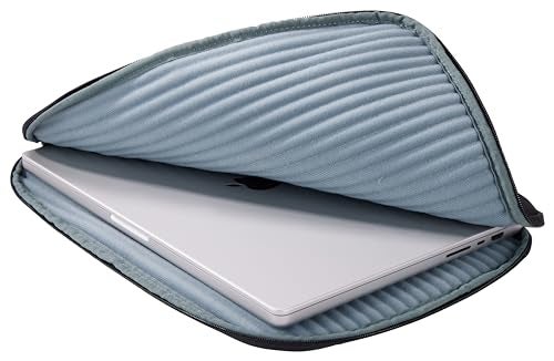 Thule Subterra MacBook Sleeve 16 Black - Image 3