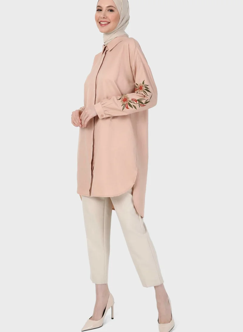 Refka by modanisa Embroidered Button Down Tunic