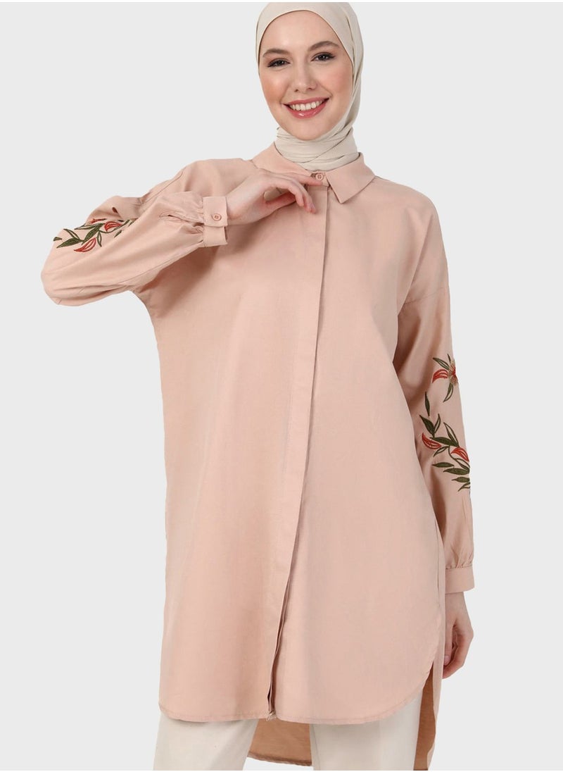 Refka by modanisa - Embroidered Button Down Tunic - Image 1