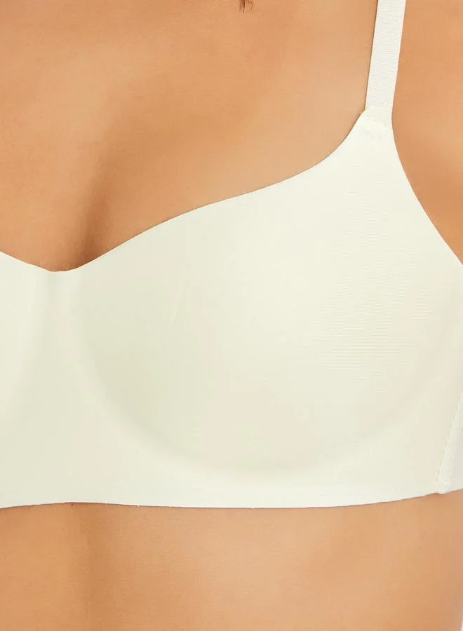 Styli Styli Pack of 3 - Padded Non-Wired Bonded T-Shirt Bra