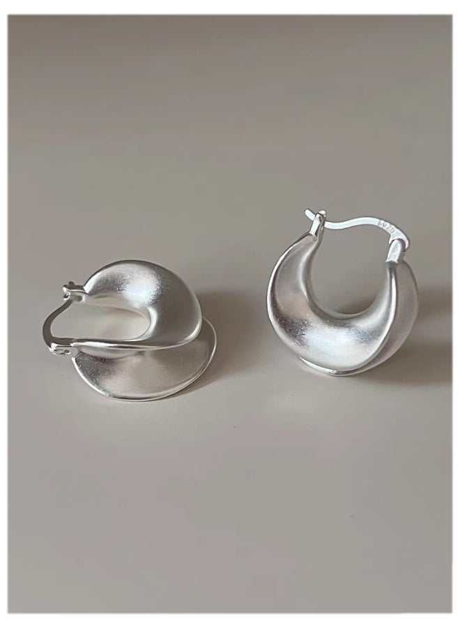 NeeMee New Vintage Matte Finish Double Layer Geometric U-Shaped Earrings - Image 4