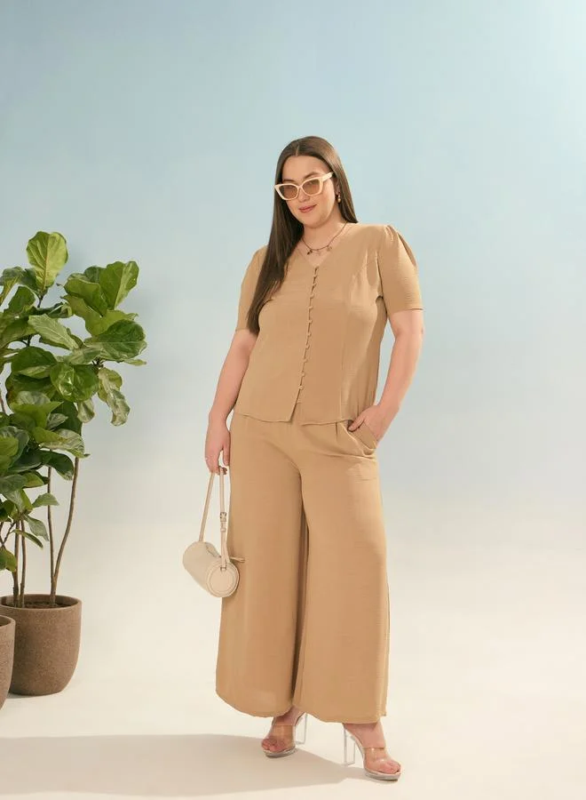 ساسافراس Sassafras Plus Beige Solid Top and Trousers Co-Ords