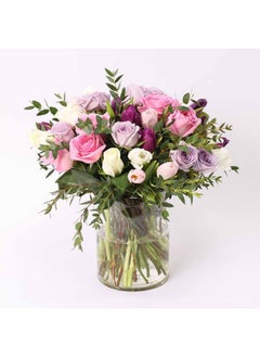 Modest 60 Roses And Tulips Vase - pzsku/ZBB3DB8023E137A3B5978Z/45/_/1729574751/7e2d8d90-dab0-4df0-8a0e-ead208a99d29