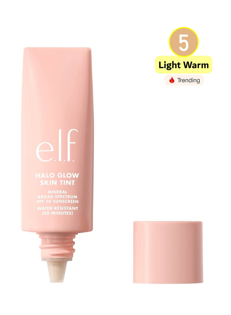 إلف كريم أساس هالو جلو  بإشراقة ناعمة بتركيبة خفيفة التغطية - واقٍ شمسي معدني SPF 50 - درجة 5 فاتح دافئ - Image 1