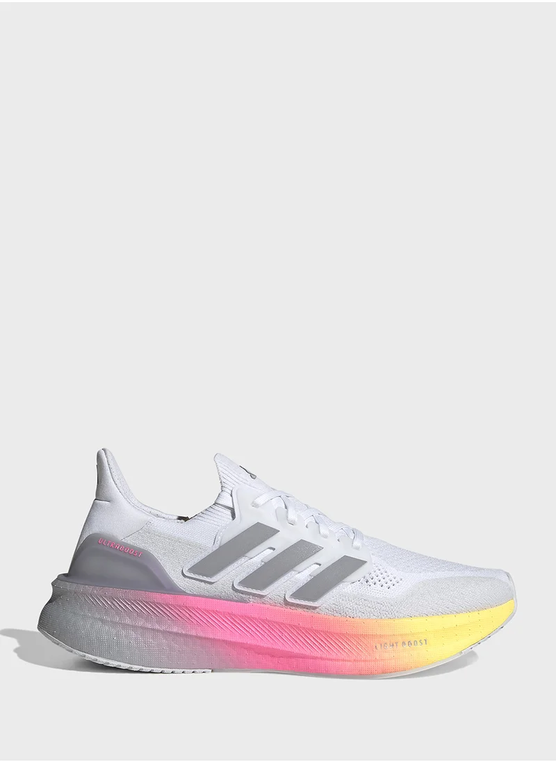 Adidas Ultraboost 5