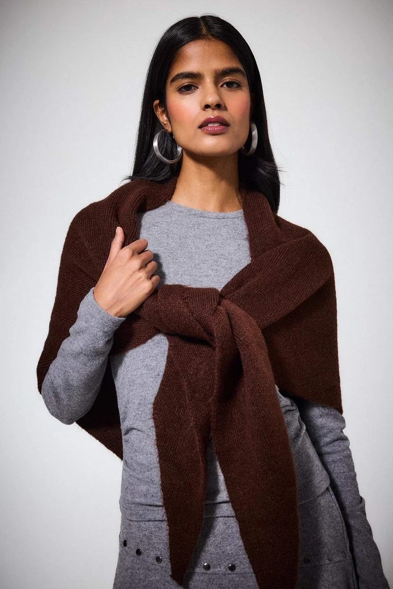ديفاكتو Woman Knitted Scarf