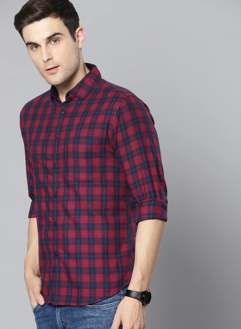 Dennis Lingo Slim Fit Red Men's Solid Shirt, Spread Collar, Full Sleeves, 100% Cotton,