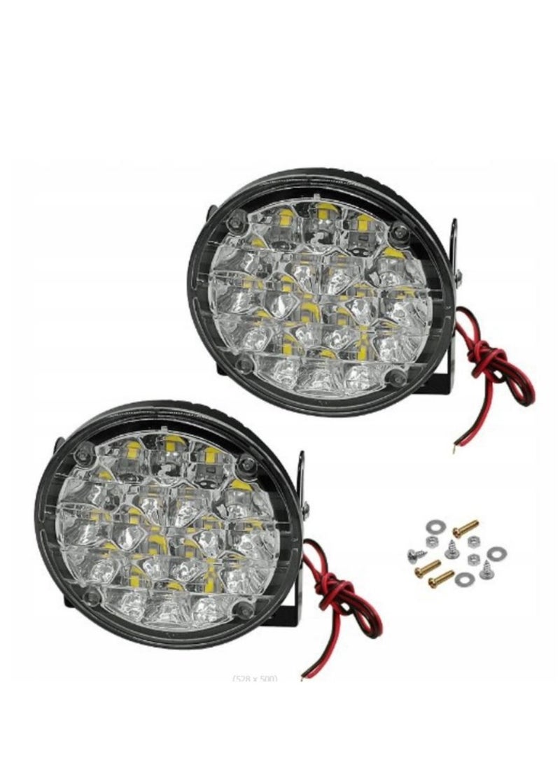 A set of 2 pieces of a round fog lamp for the car, strong lighting, 18 LED