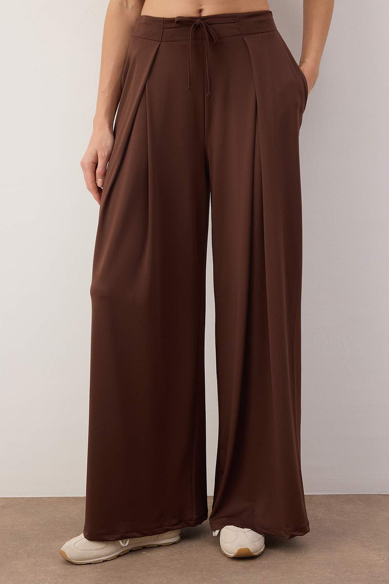 trendyol Brown Pleated Diver/Scuba Fabric Sports Knitted Sweatpants Thmaw26Ea00006 - Image 3