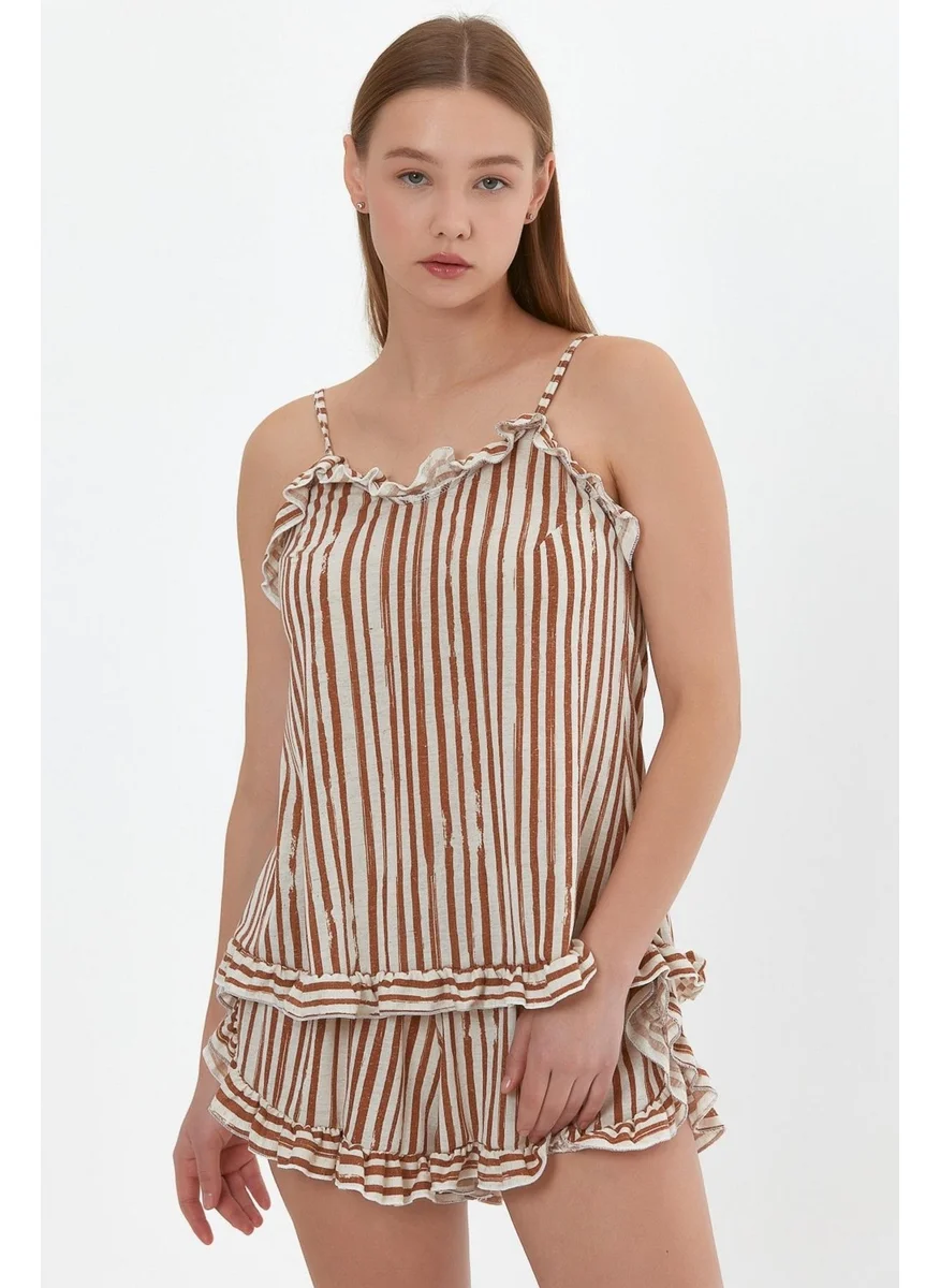 Alexander Gardi Ruffled Blouse-Shorts Set (B23-244B)