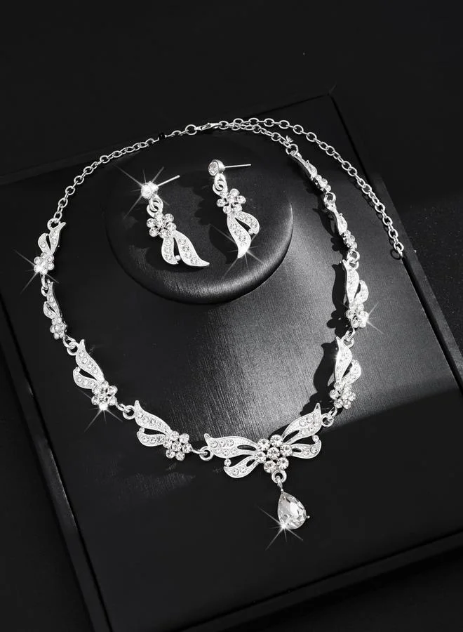 تايك تو طقم مجوهرات قلادة وأقراط مزينة بدلاية حجر راين قطعتين