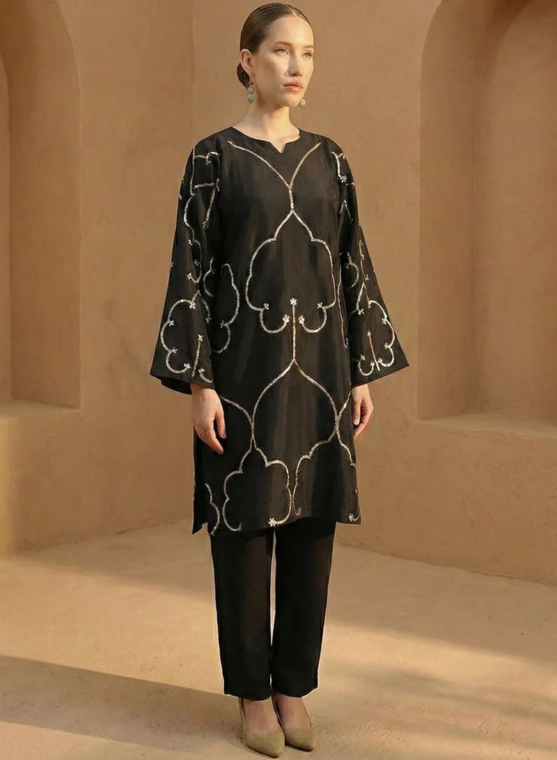 آي شين Black Poly Embroidered Straight Fit Tunic & Full Length Palazzo Kurta Set For Women