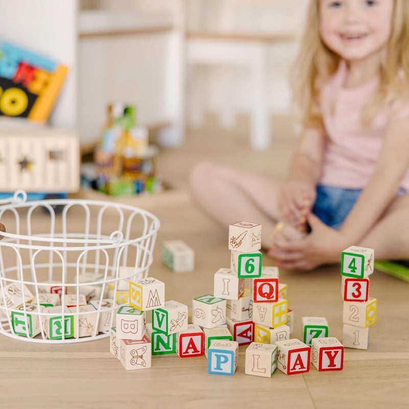 Melissa & Doug مجموعة كتل بناء خشبية - 100 كتلة بألوان 4 وأشكال 9 ألعاب كلاسيكية للأطفال، كتل خشبية ملونة للأطفال من عمر 2 سنة وما فوق - Image 2
