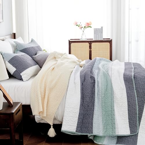 Andency Queen Quilt Bedding Set Sage Green, 3 Pieces Patchwork Mint Green Striped Ultra Soft Lightweight Bedspreads, Coverlets Set with 2 Pillow Shams for All Seasons (90"x96") - Image 2