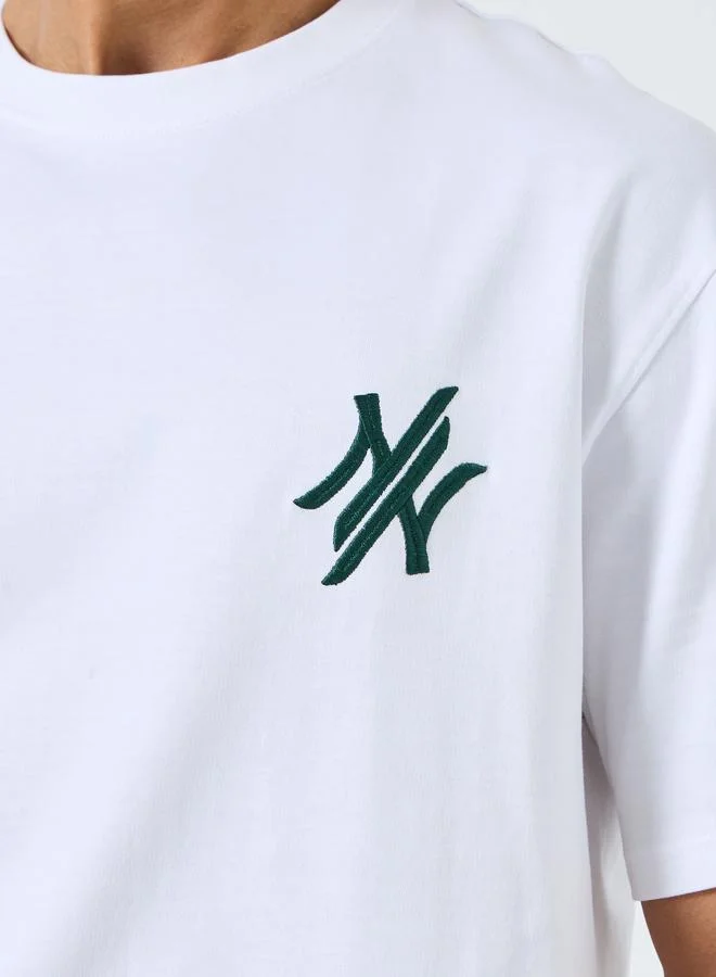 Styli  Men Minimal Print Oversized T-Shirt and Shorts Co-Ords for Men | Best Price UAE