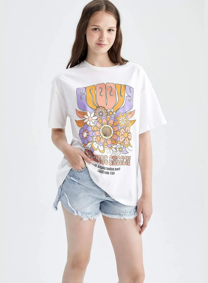 ديفاكتو Oversized Short Sleeve Floral Print T-Shirt