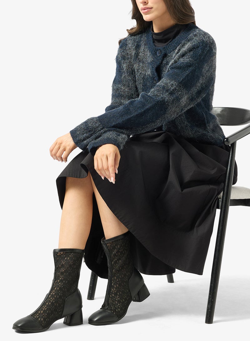 جينجر بوت للكاحل بكعب عريض وتفاصيل دانتيل - Image 5