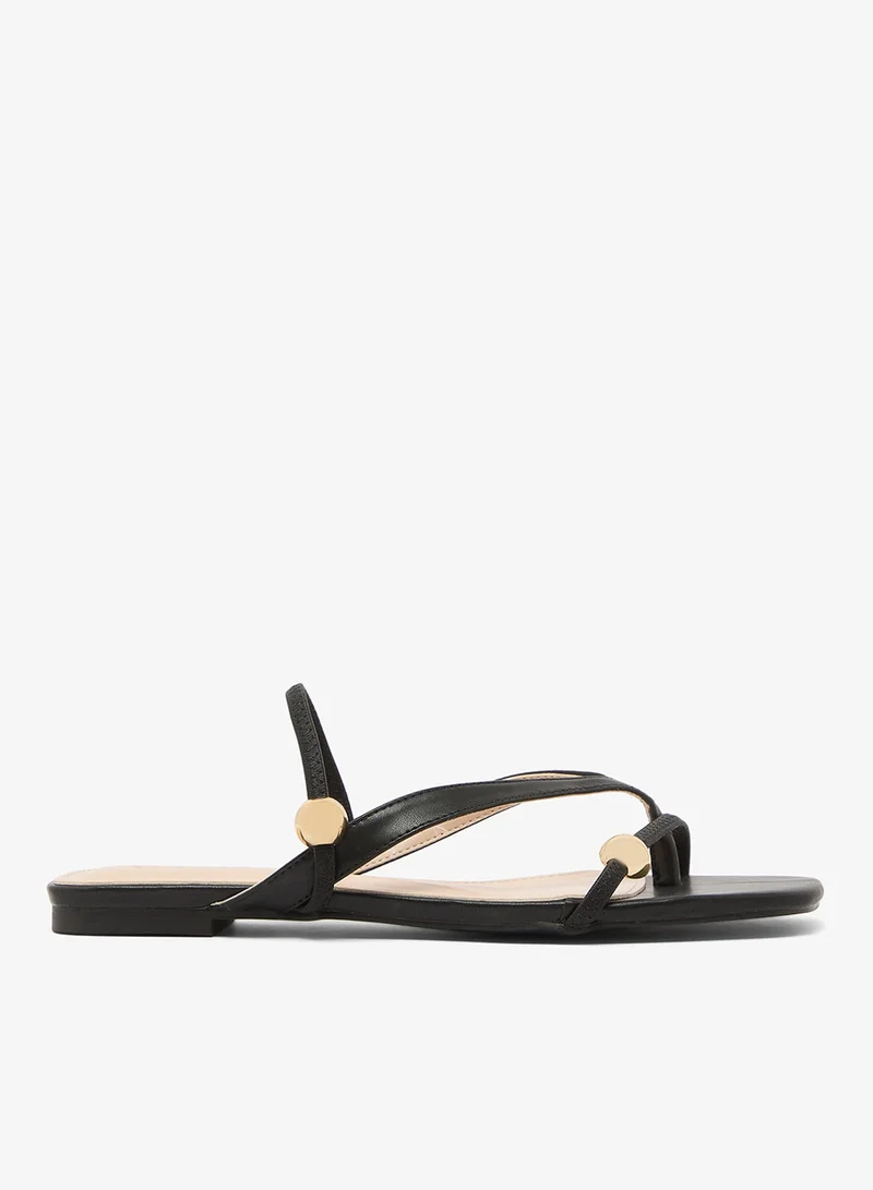 Raid Flat Toe-Loop Sandals