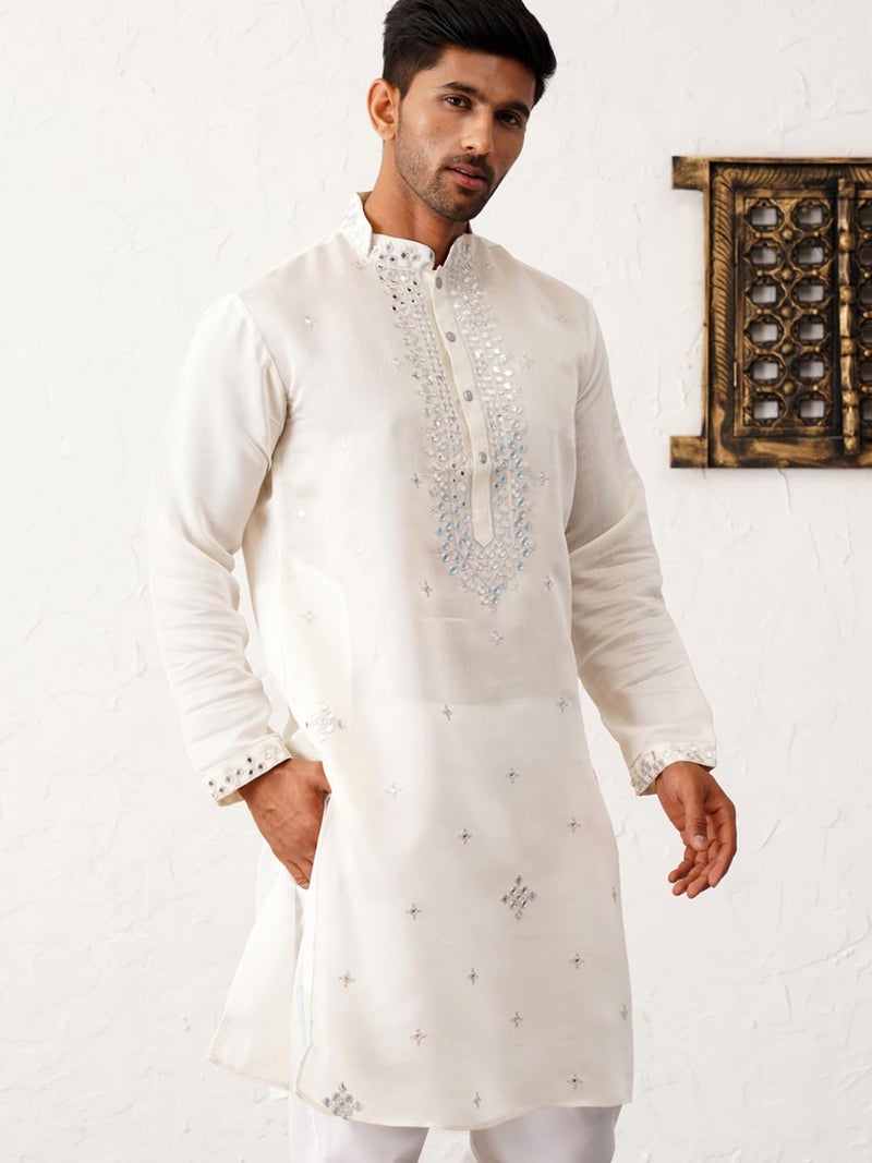 Jompers Men's Silk Blend Geometric Regular Kurta - Image 3