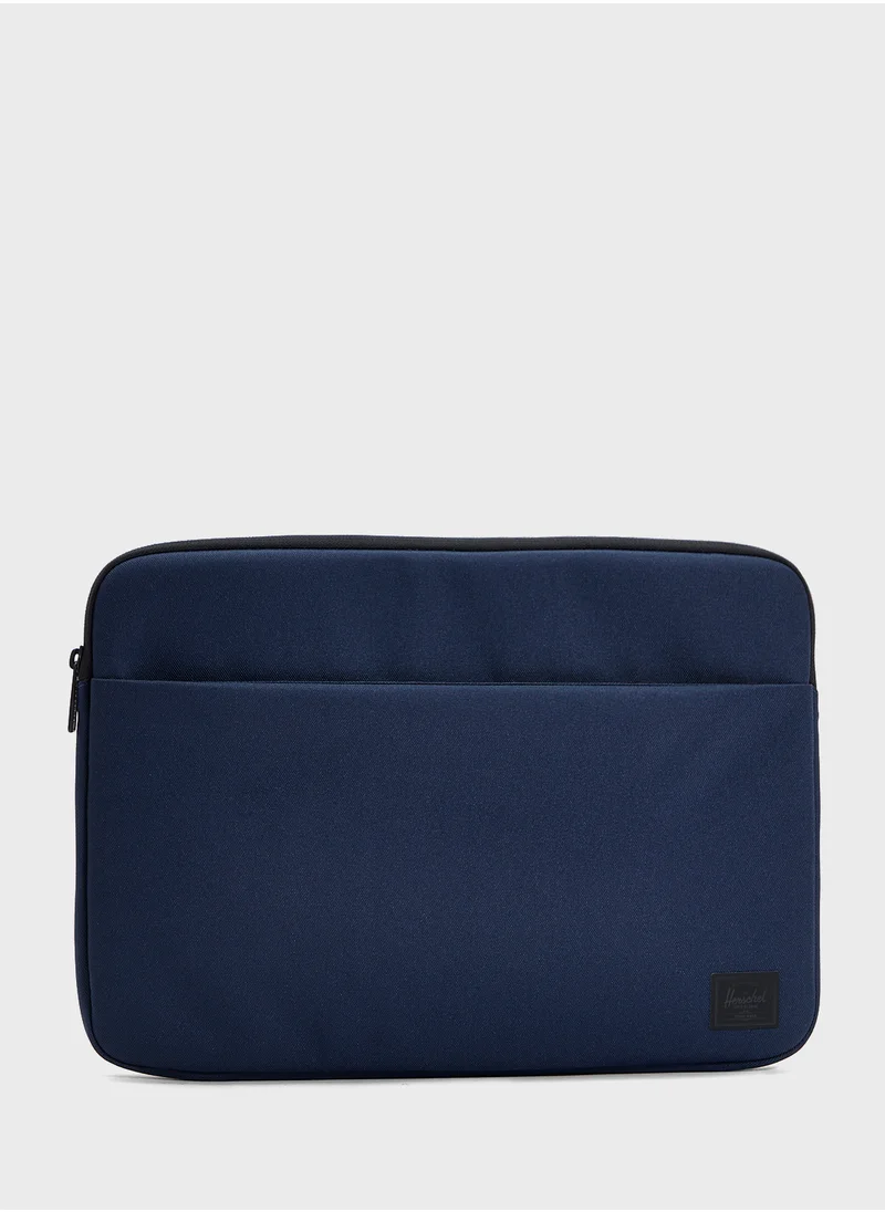 Herschel Denman 15-16 Inch Sleeve Tech