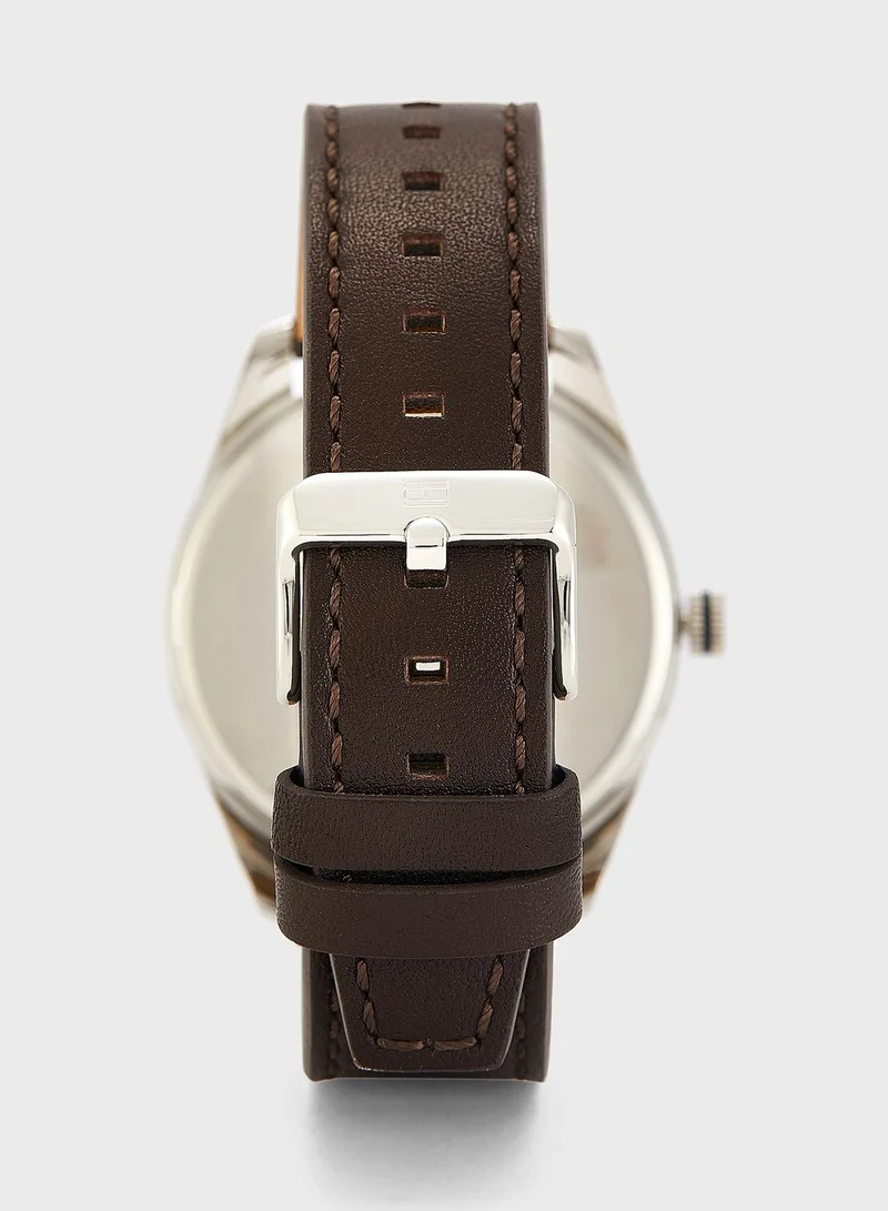 TOMMY HILFIGER Leather Strap Analog Watch