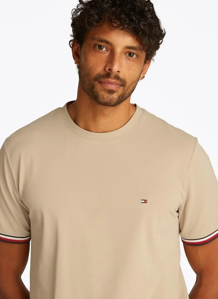 TOMMY HILFIGER Global Stripe Cuff T-Shirt