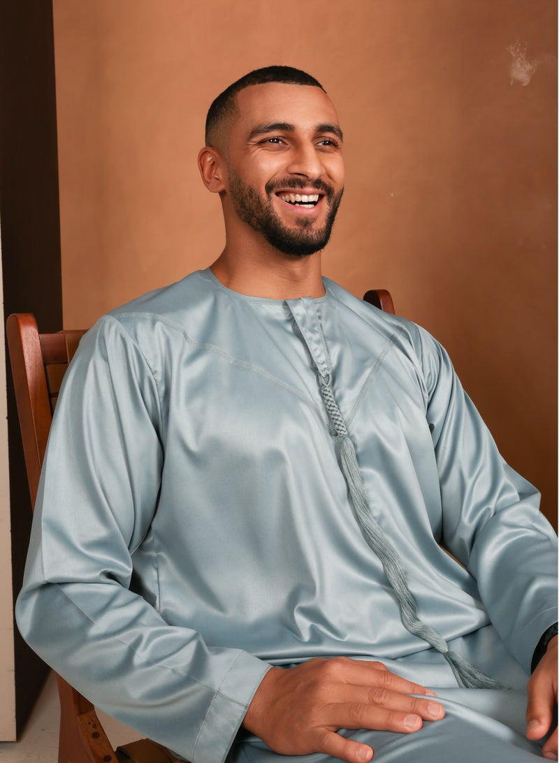 Yigo by Mariam Kandhoura Boudou – Light Teal Emirati Kandhoura – Soft Satin Blend | Elegant & Breathable Traditional Wear - Image 5