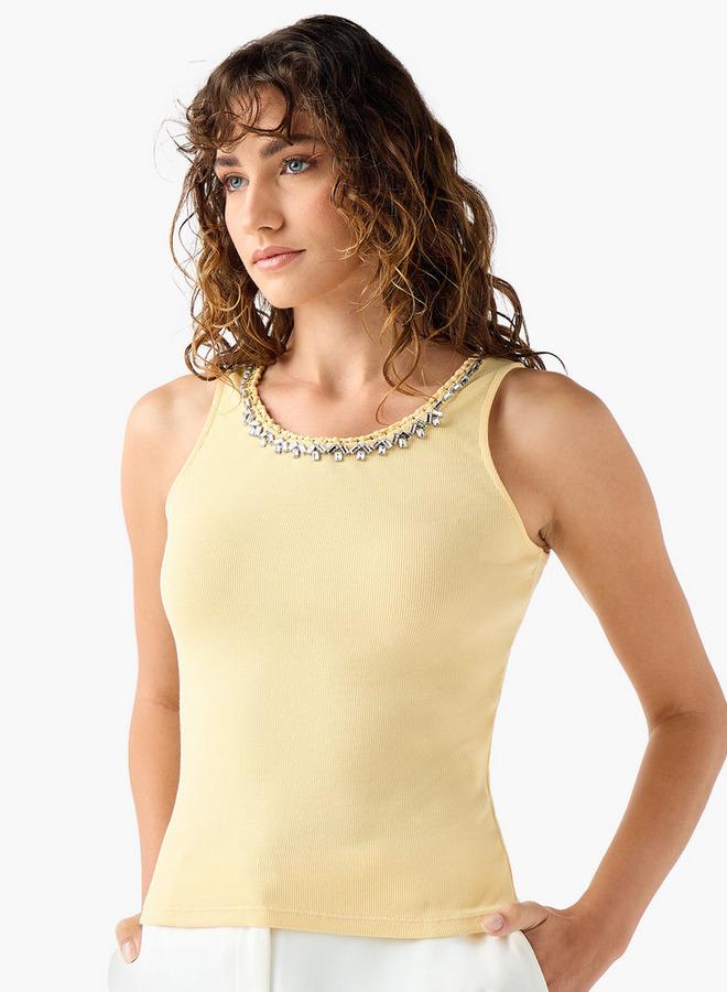 ايكونيك بلوزة بدون أكمام مضلعة مزينة - Image 1