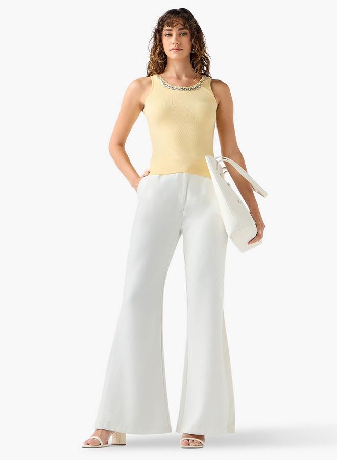 ايكونيك بلوزة بدون أكمام مضلعة مزينة - Image 2